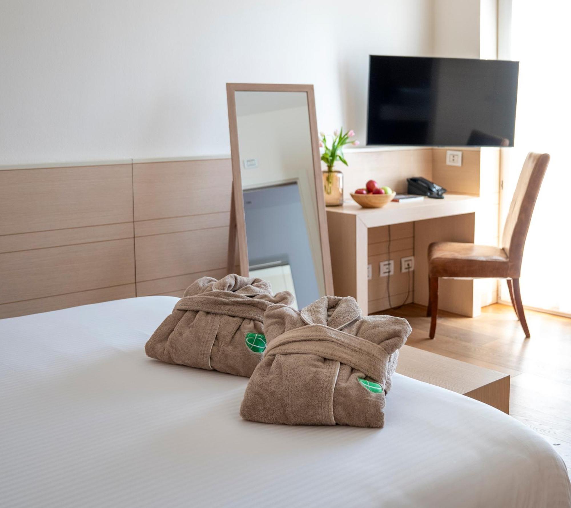 Bes Hotel Terme Di Palazzago Kültér fotó