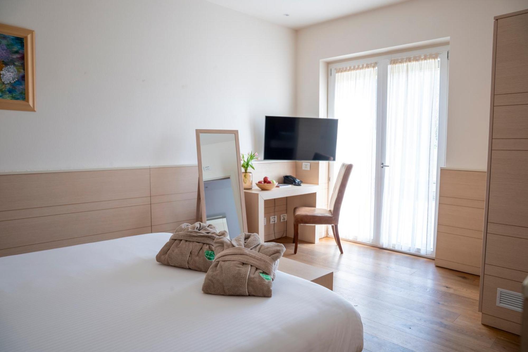 Bes Hotel Terme Di Palazzago Kültér fotó